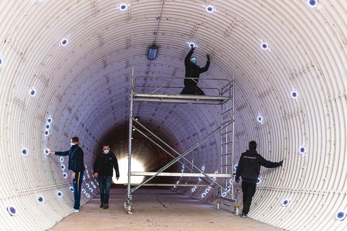 GLP-Creative-Light-Tunnel-3