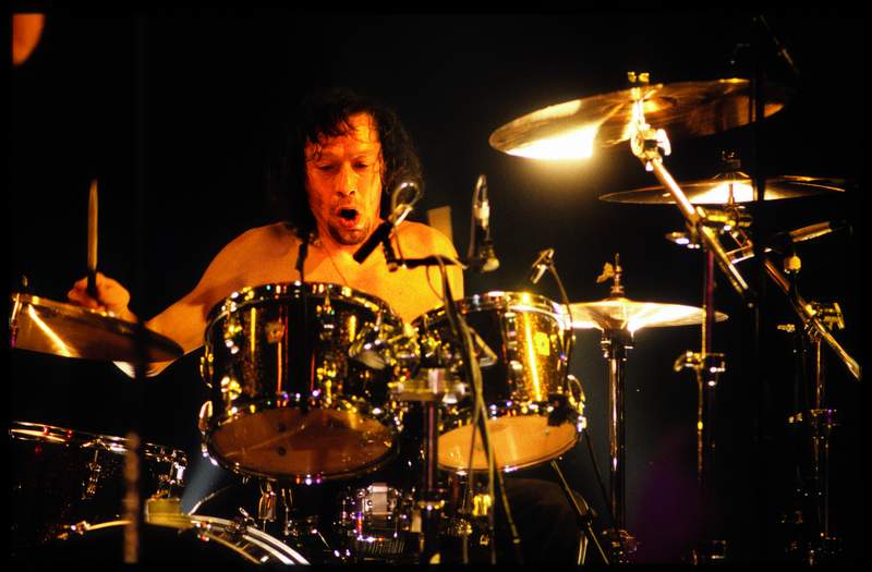 Alex van Halen war einer der ersten, die In-Ear auf der Bühne einsetzten