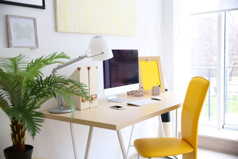 Ein separater Bereich für das Arbeiten im Home-Office ist eine gute Alternative. (Foto: Shutterstock)