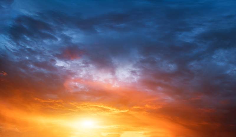 Die Natur bietet tolle Inspiration für Lichteffekte, wie z. B. ein Sonnenuntergang (Foto: Shutterstock)
